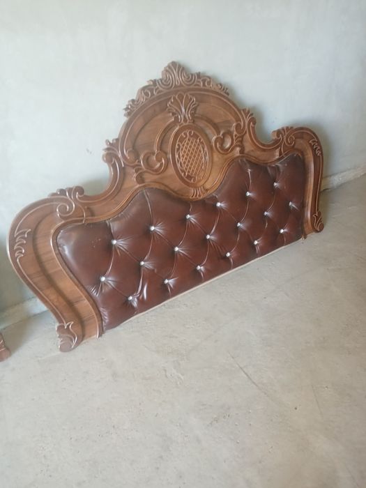 2 kishilik sipalni divan sotiladi