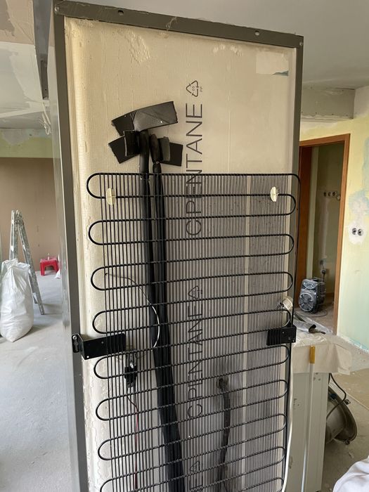 Хладилник с фризер Ariston MBT 2022CZ