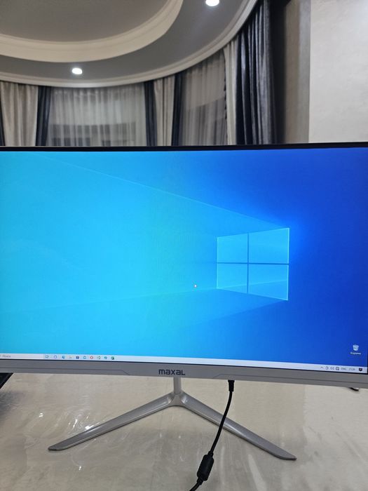 Продам Моноблок Maxal