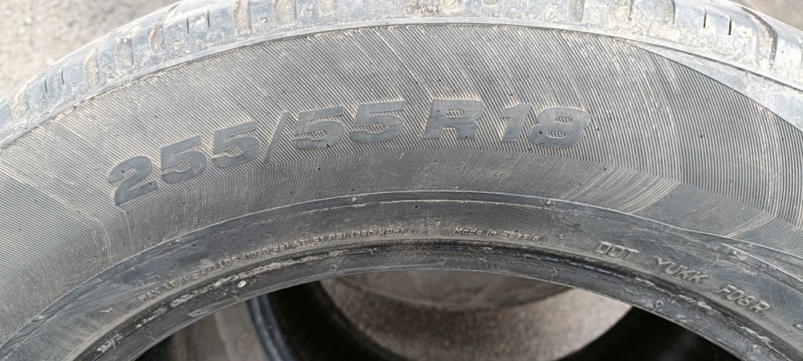 Продам шины 255/55R18 б/у