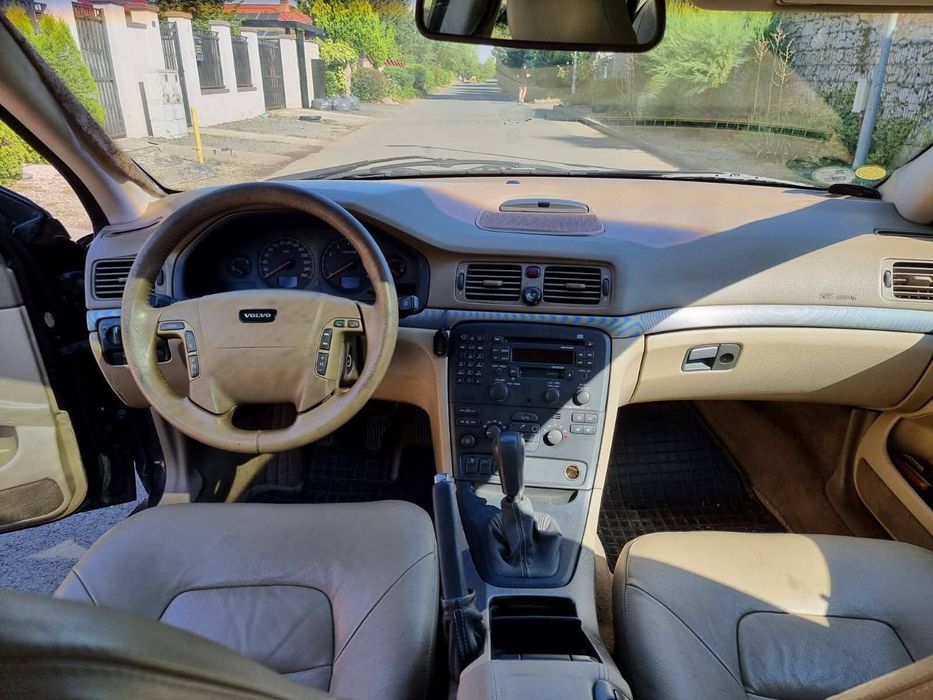 Volvo S80 2.4i An 2003 Fiscal