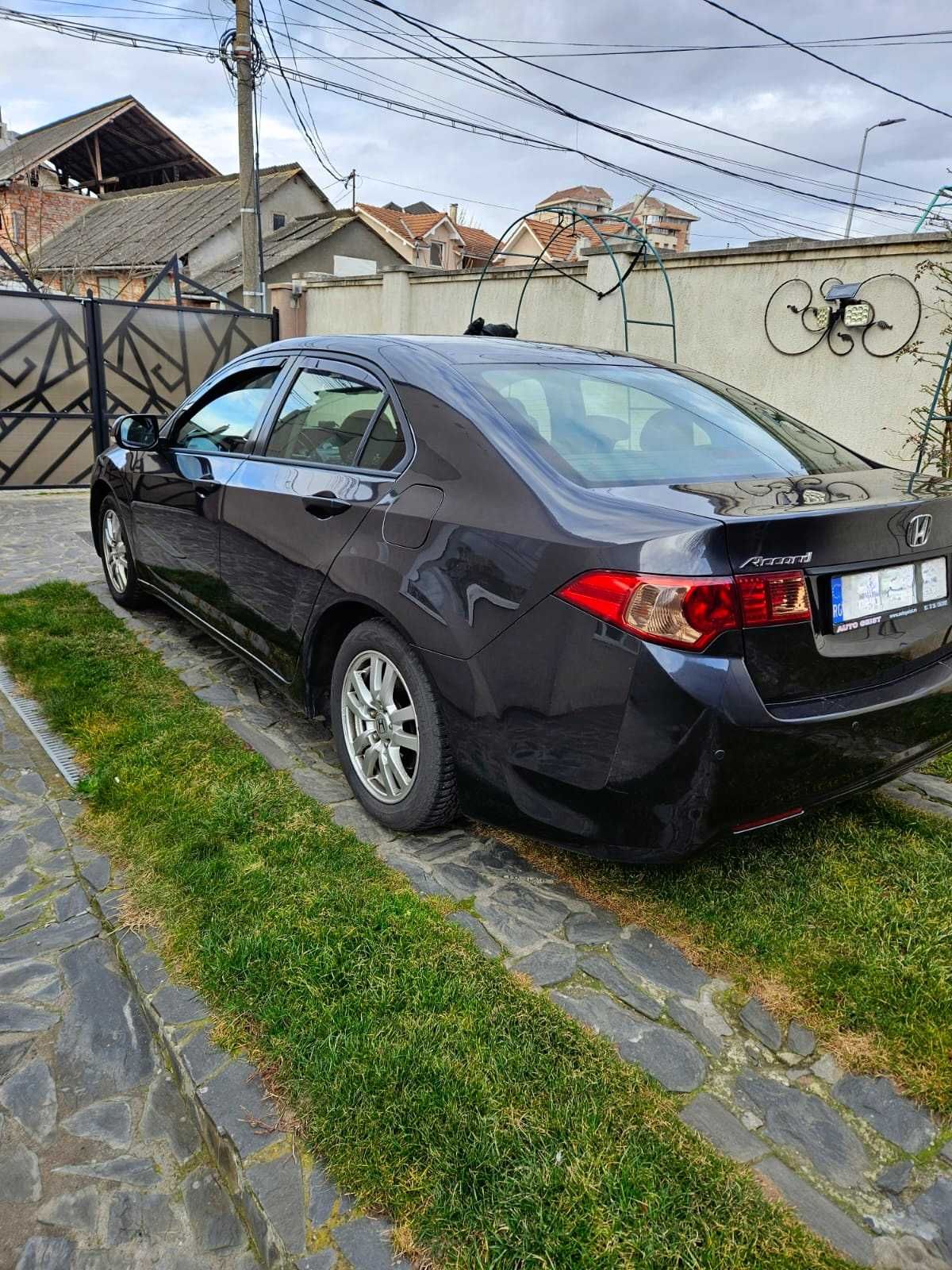 Honda Accord 2013, stare impecabila