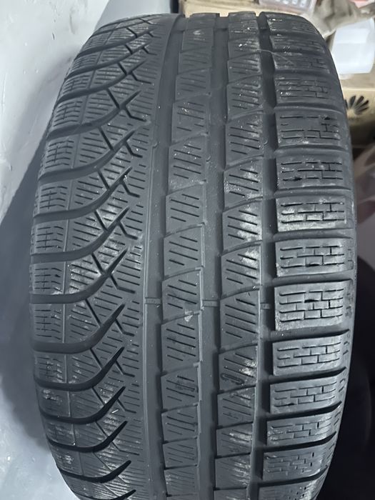 Pirelli 255/45 R19