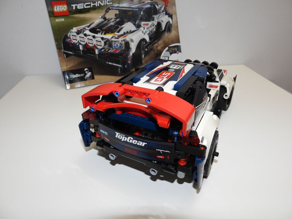 Lego Technic Masina de Raliuri Top Gear Teleghidata (42109)
