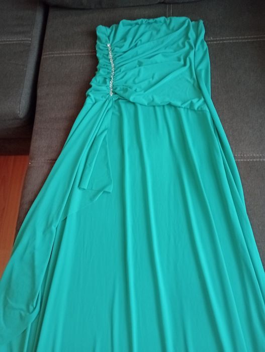 Rochie eleganta turcoaz cu pietre