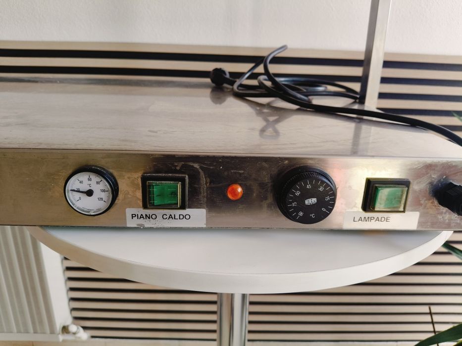 Mese bar rotunde albe,cu piror inox