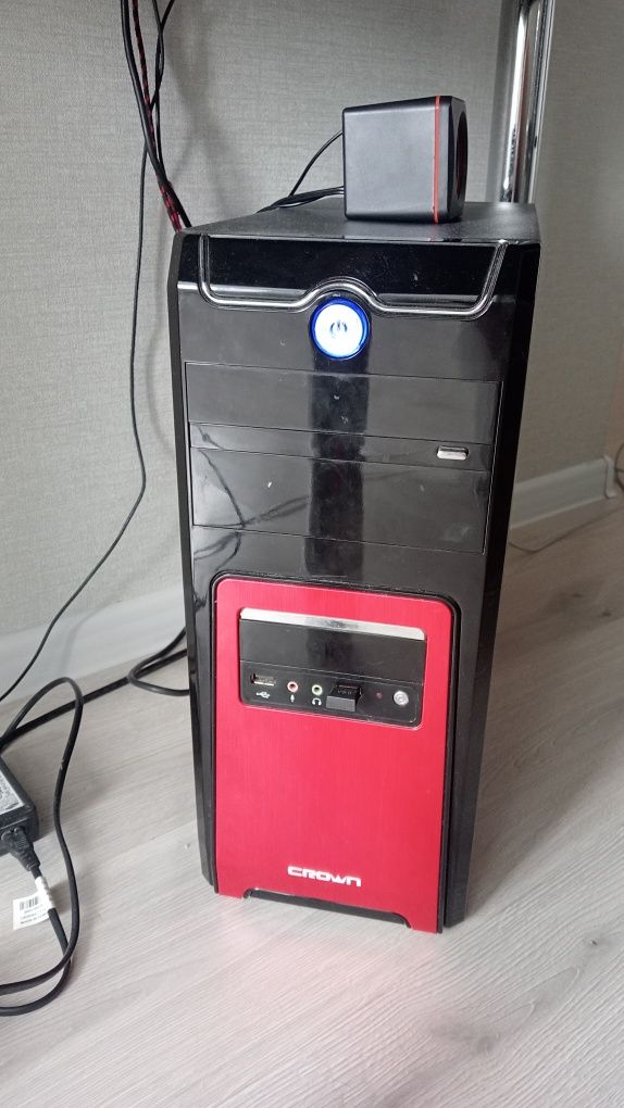 Системный блок (i3 2120,gt 430 2gb) монитор 19"