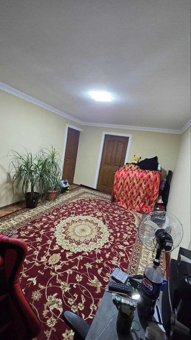 Продаётся квартира 2х ком на 1 этаже на метро Беруний