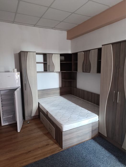 Inchiriez garsoniere de tip studio in bloc de garsoniere nou