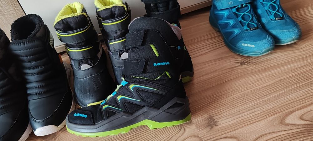 Lot ghete copii mărimea 31-32