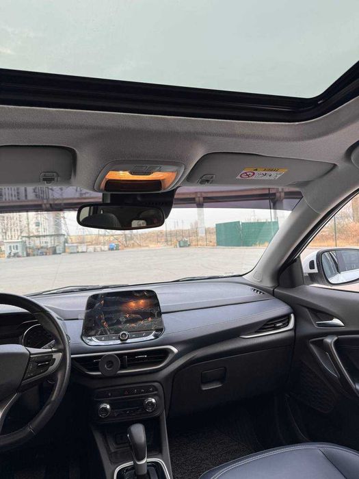 Продаётся трекер 2 премьер