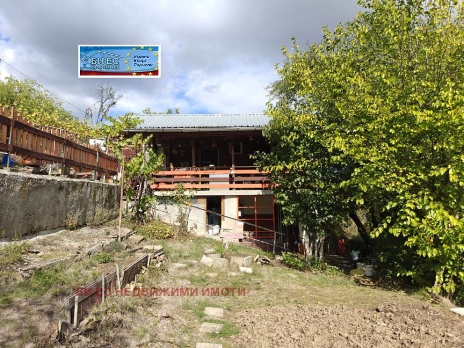 Продажба къща в с. Прибой 85 м²