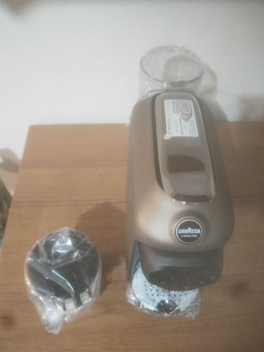 Нова Lavazza a Modo Mio Desea Кафемашина с Капсули