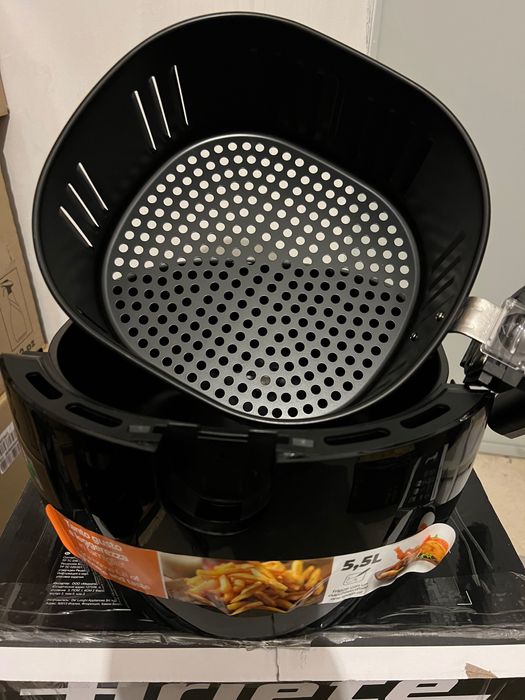 НОВ!Фритюрник с горещ въздух 5.5 л. Ariete Airy Fryer XXL 1800W