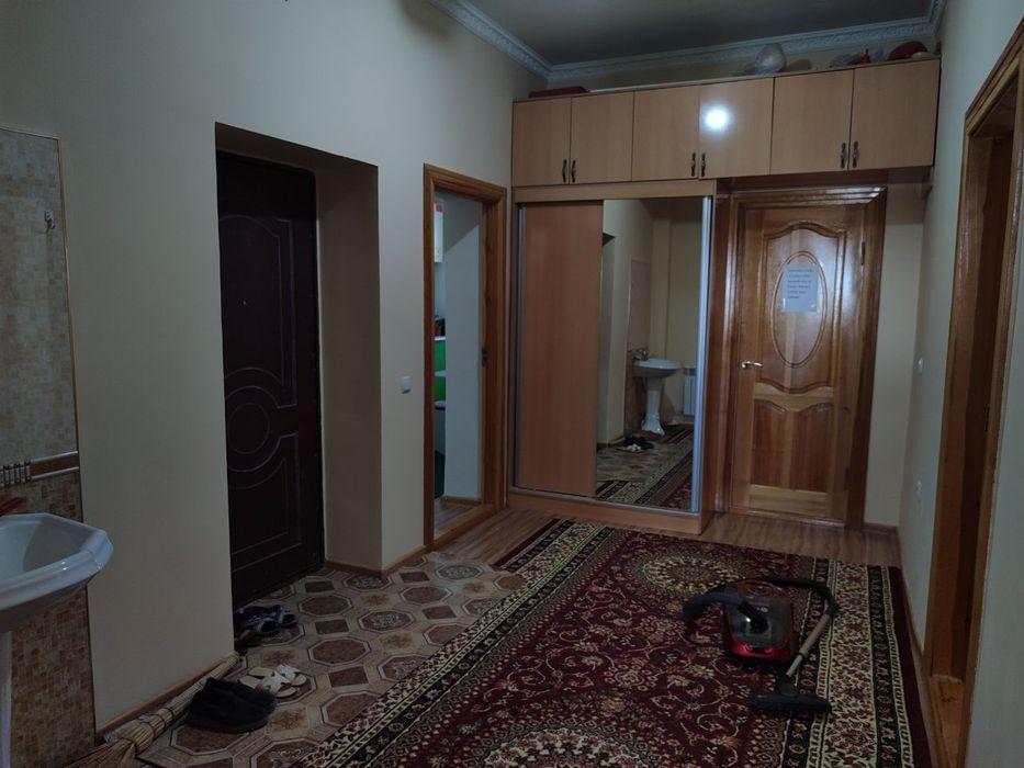 Arenda Urganch  Sh Kona bani roparasi 3xonali 4kavat