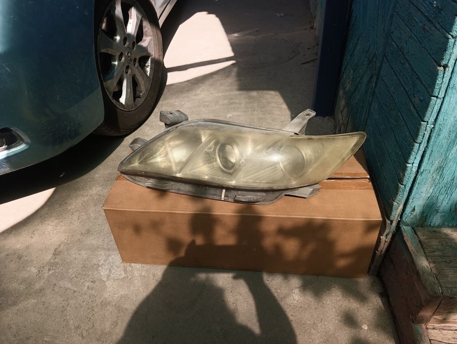 Продам фары от Тойота Камри