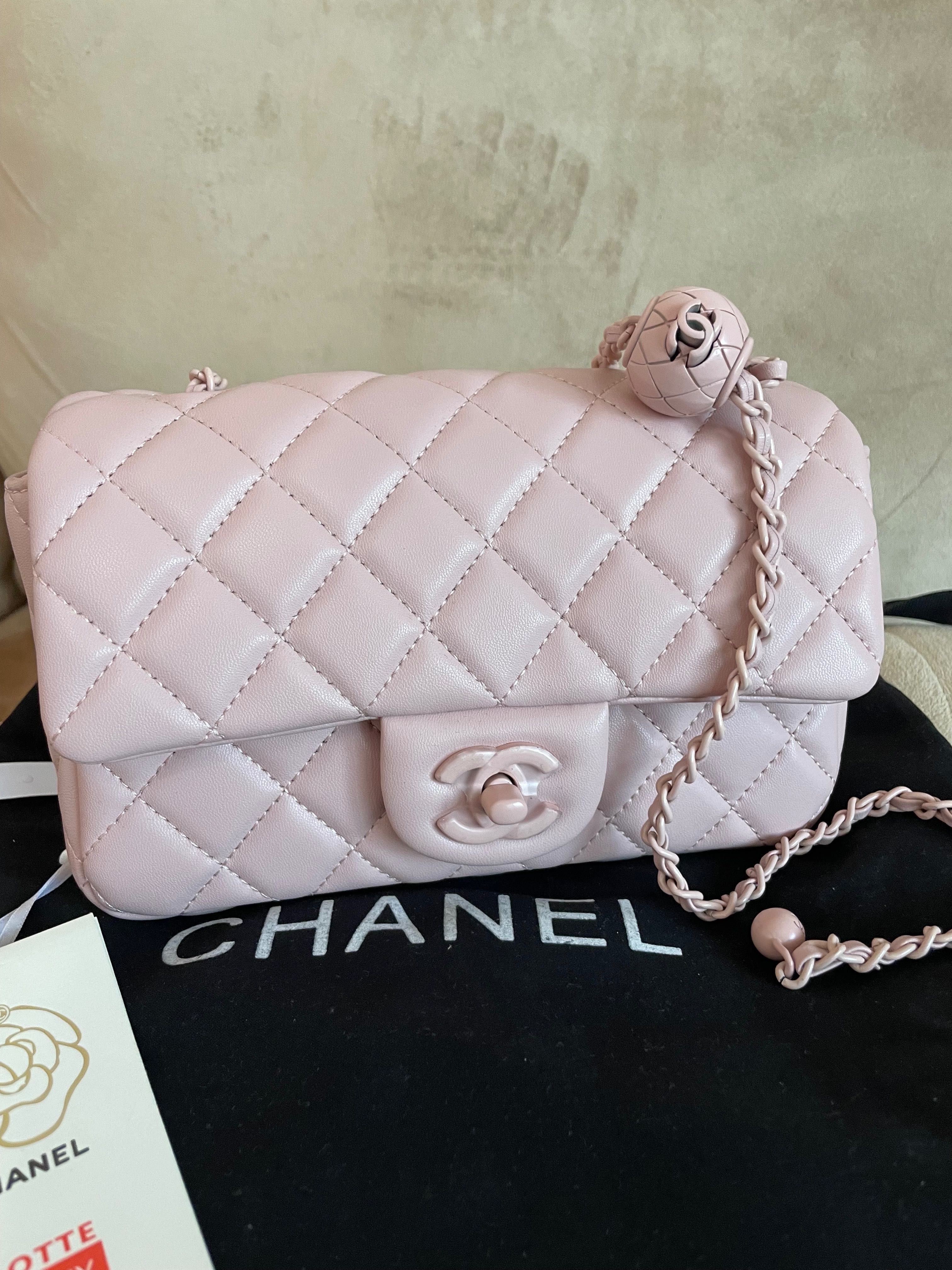 Дамска чанта CHANEL