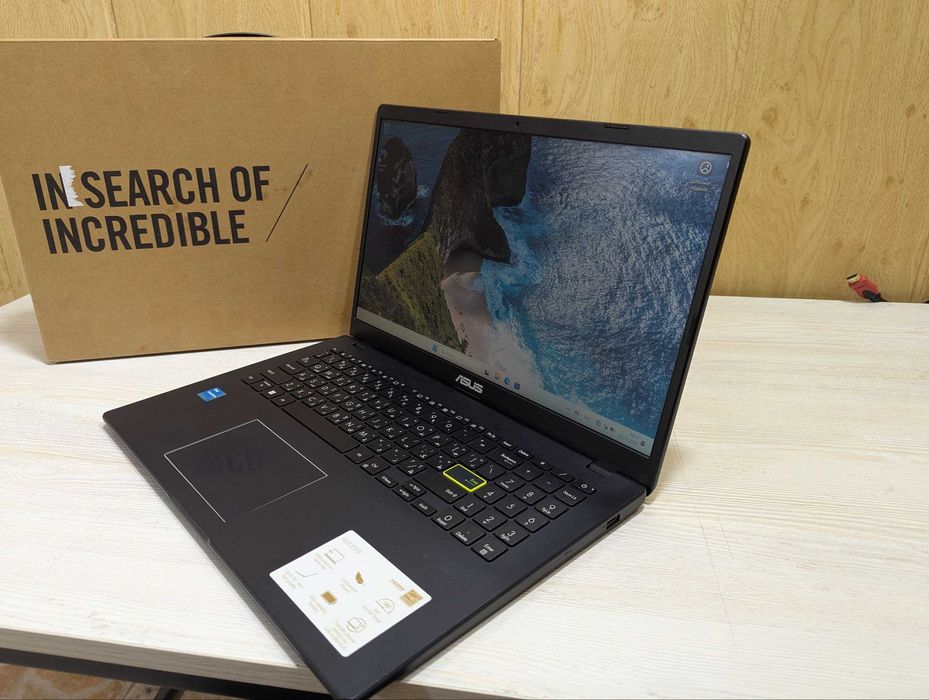 Продается ноутбук Асус