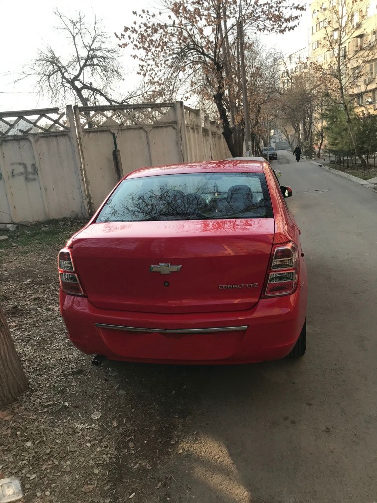 Продается автомобиль