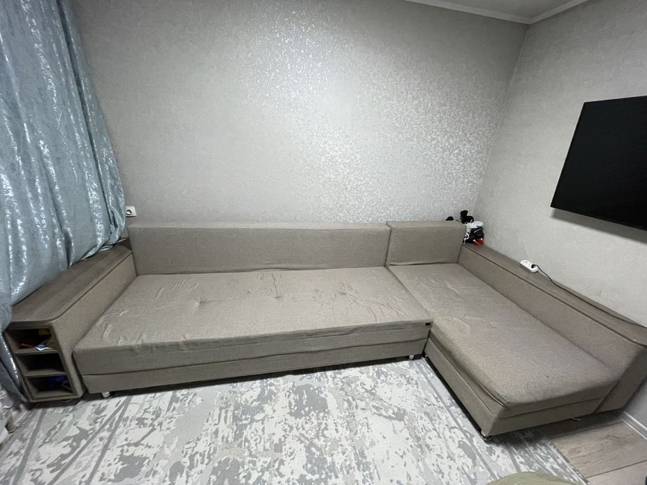 Продам угловой диван в отличном состоянии!