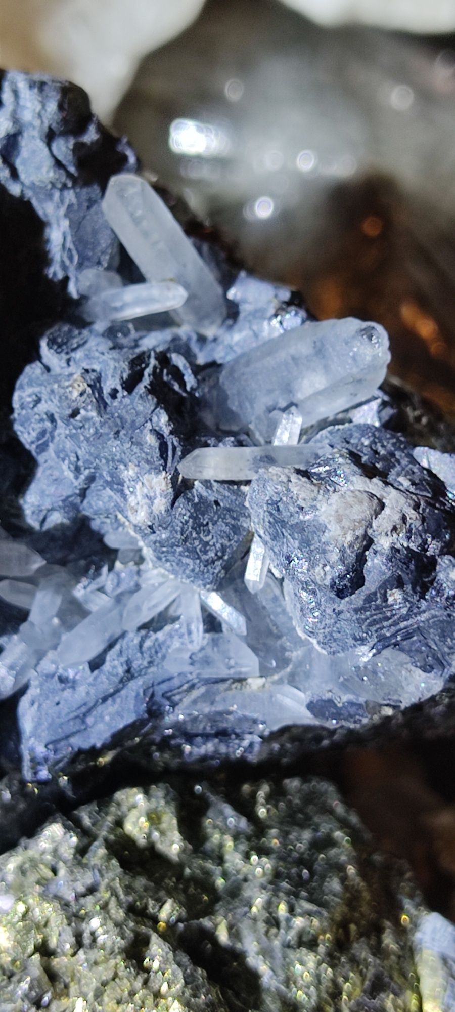 Flori de mină cristale minerale cuarț pirită Baia mare și Cavnic