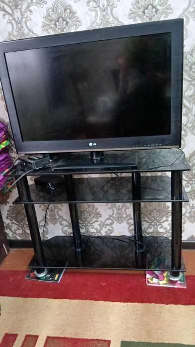 LG Televizor сатылады