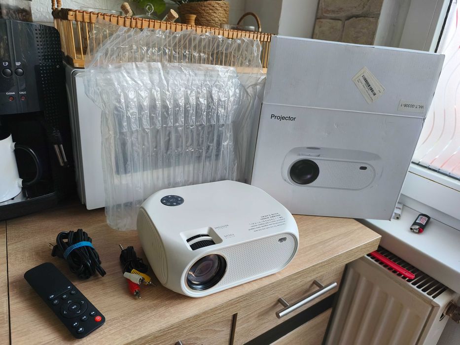 Proiector Video-Audio