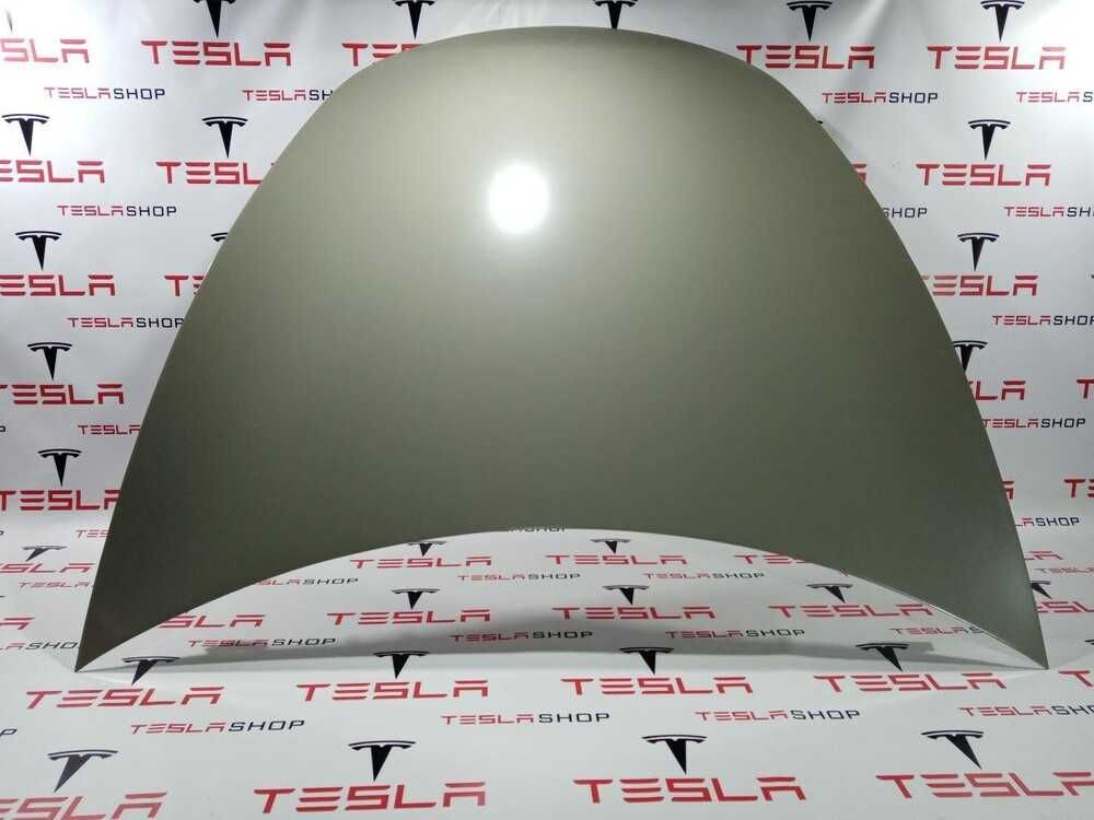 Капот на Тесла Модел 3 2018- Tesla Model 3 2018-