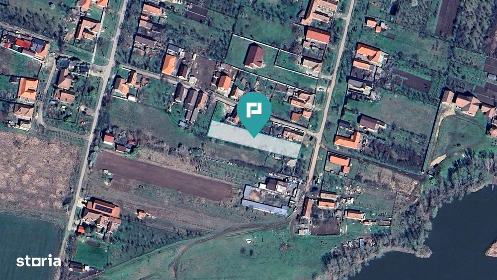 Teren intravilan de 1363 mp în Mândruloc