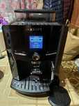 Aparat de cafea automat Krups
