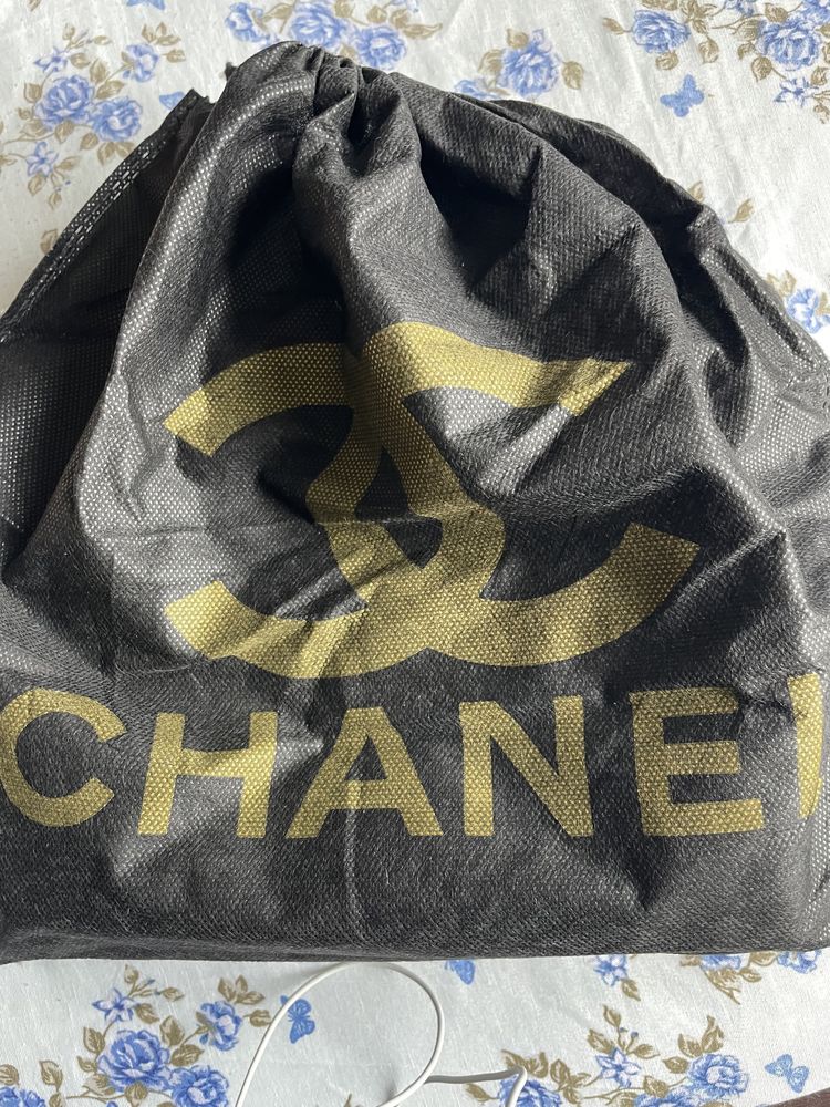 Дамска кожена чанта Chanel
