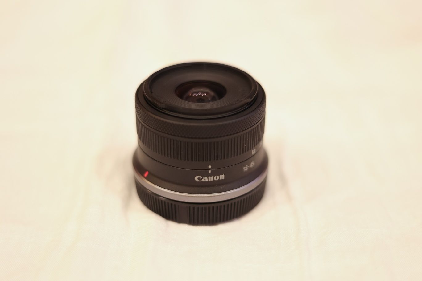 Vând Canon RF-S 18-45mm IS STM ca nou!