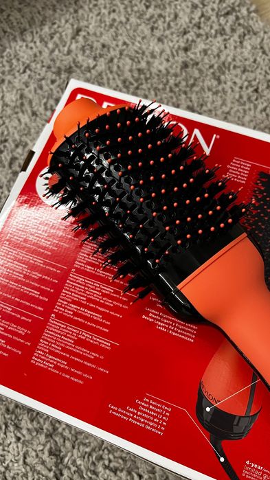 Електрическа четка REVLON