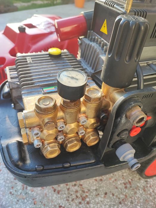 Vand Aparat De Splat cu presiune Monofazat IPC ELITE 1630 M