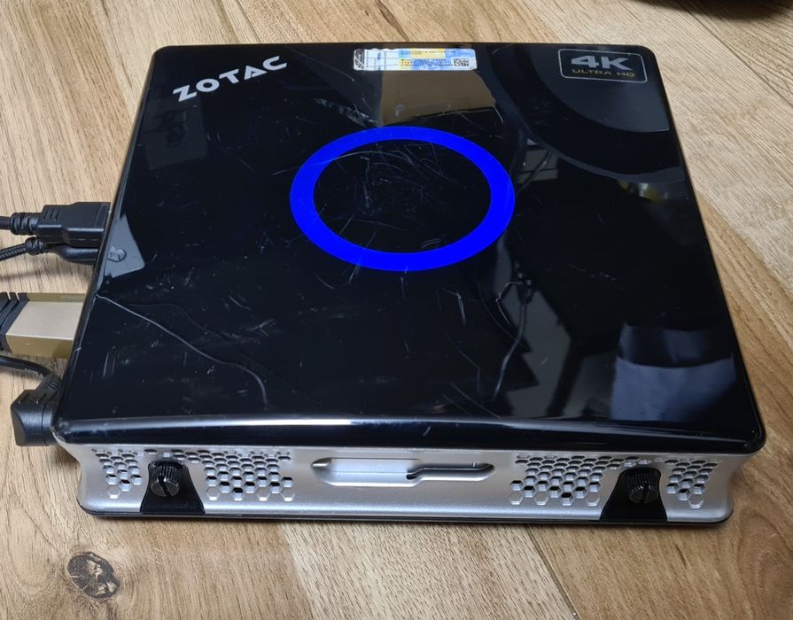Mini PC Zotac Zbox i3 5010u, 8 GB RAM, SSD 120 GB