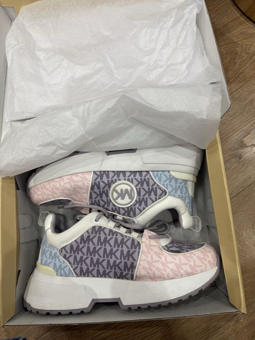 Оригинални маратонки Michael Kors