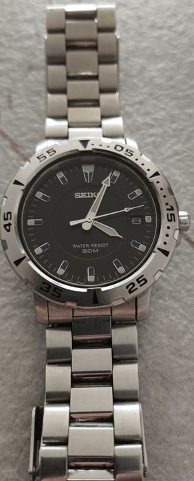 Seiko V742-8B09 • Оригинален • С кутия и документи • Работещ