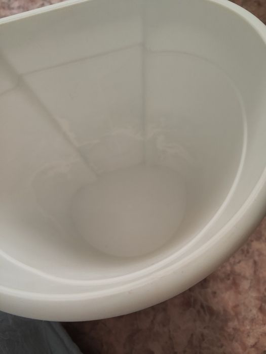 Ведро б/у в хорошем состоянии