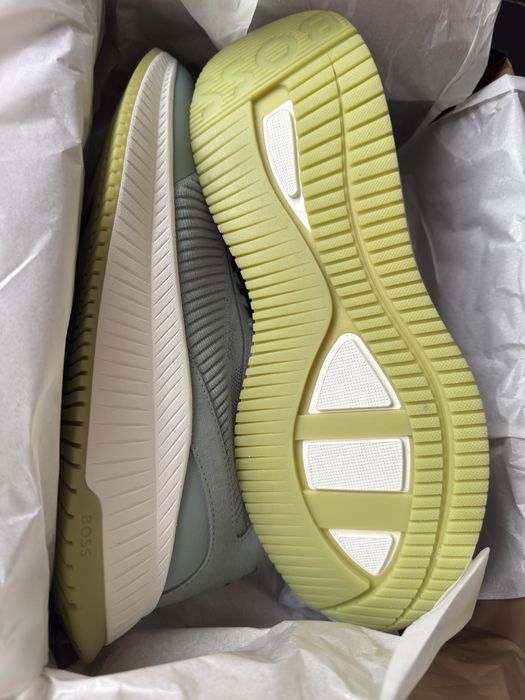 Чисто Нови Оригинални Обувки Boss Размер 46/31см стелка