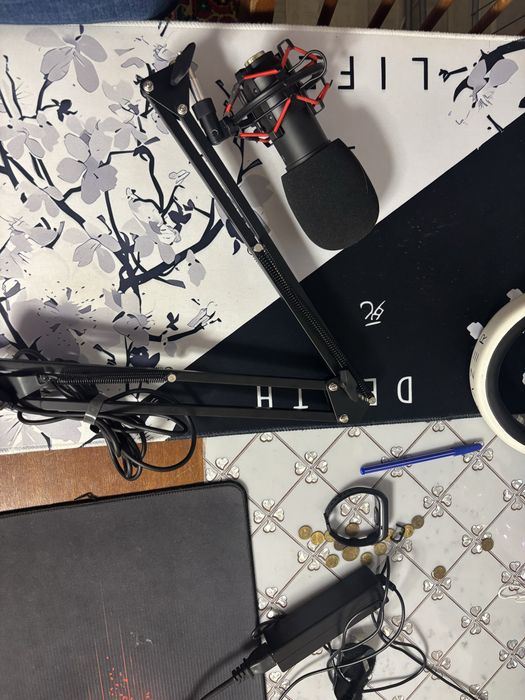 Продам микрофон fifine t732