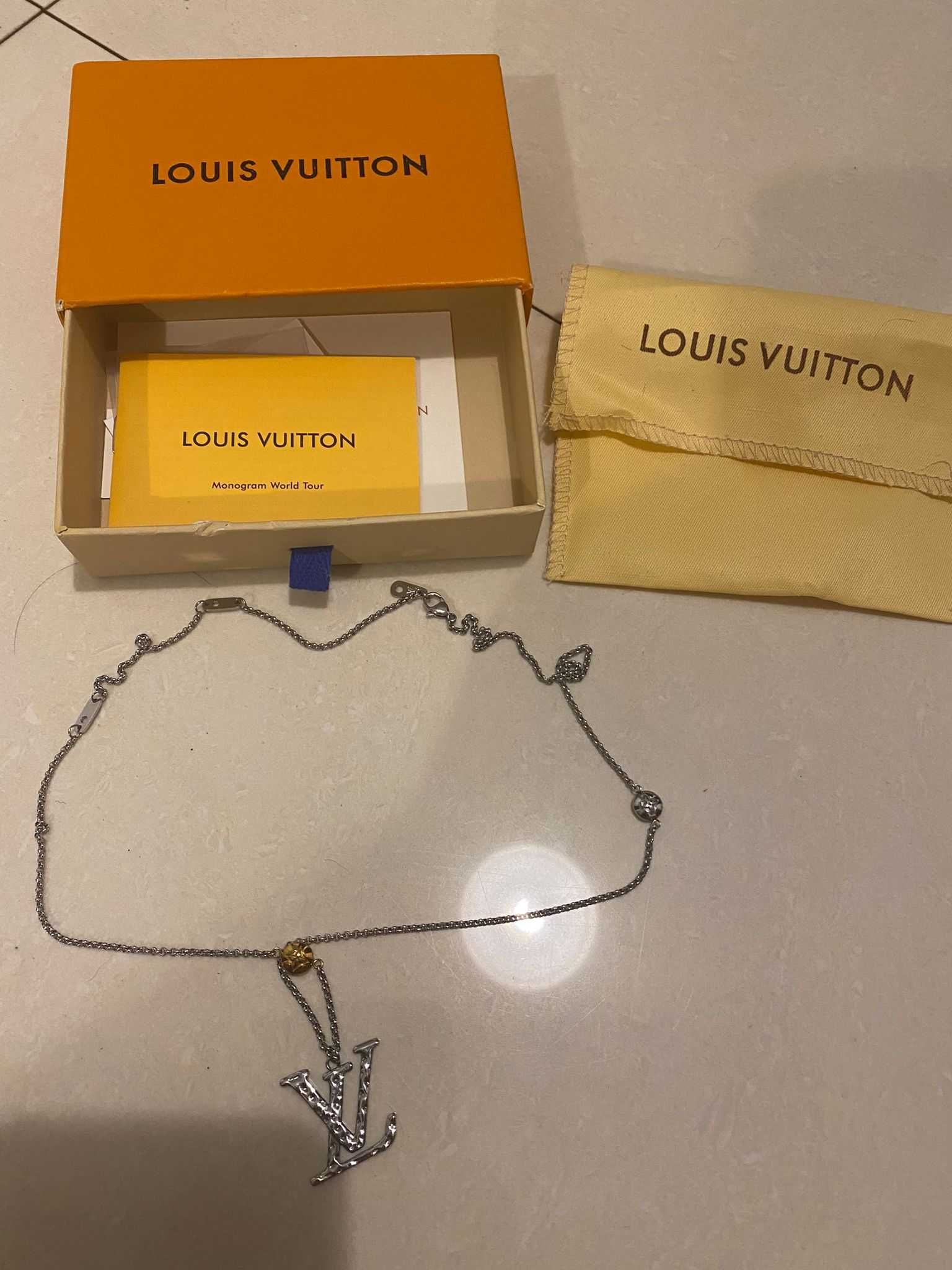 Lant Louis Vuitton , nou + cutie