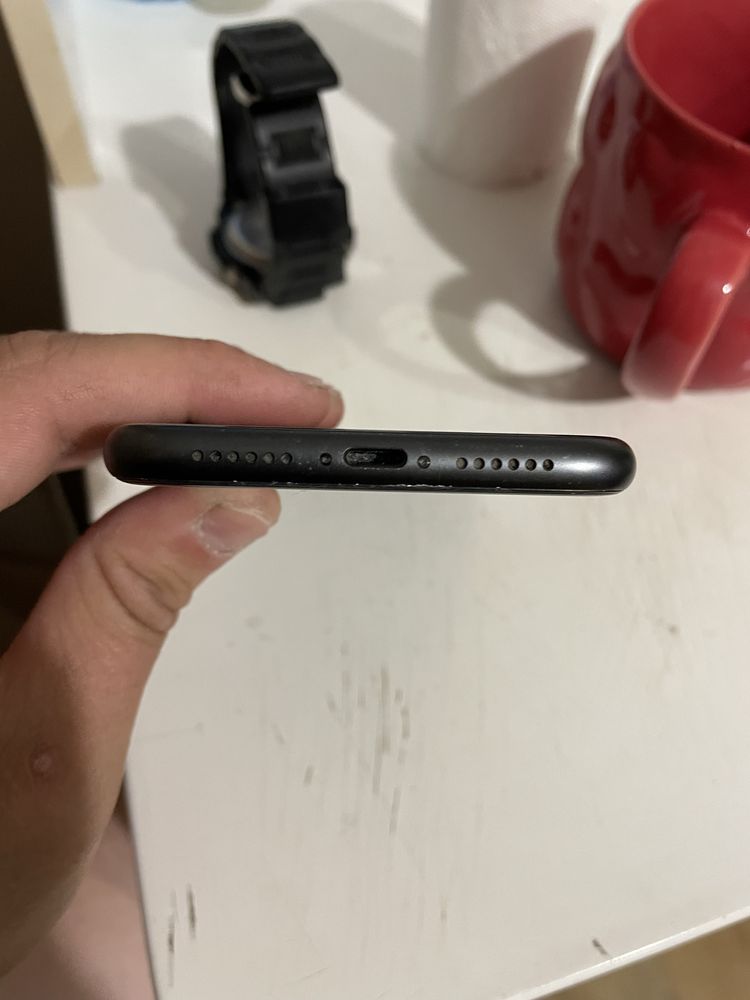 iPhone 11 64GB black
