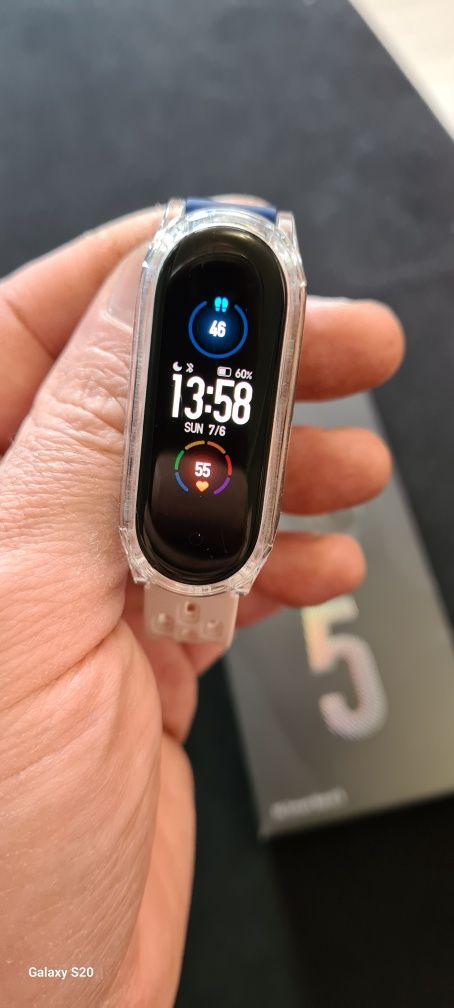 Mi Smart Band 5 фитнес гривна
