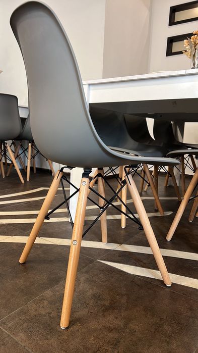 Маса с 10бр. столове