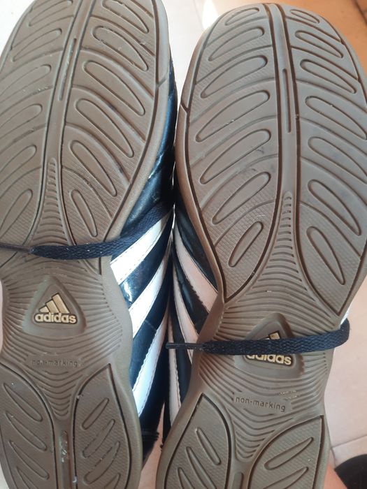 Обувки за футбол Adidas