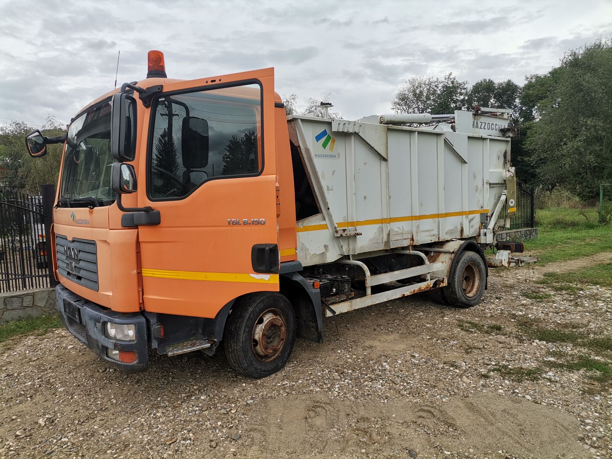 Man TGL 8.150 basculabil  ( nu iveco basculabil)