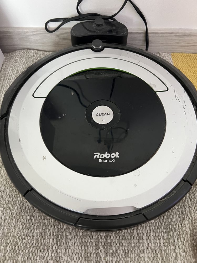 IRobot Roomba 690