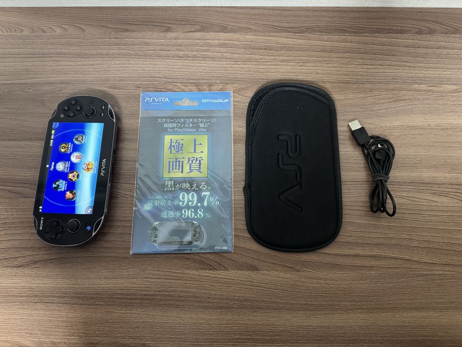 PS VITA FAT + Чехол и Игры (Отправка по РК / Обмен)