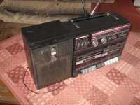 ЕВТИН радио касетофон с  колонка