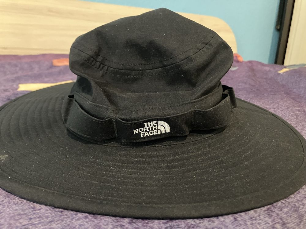 Черна шапка The north face